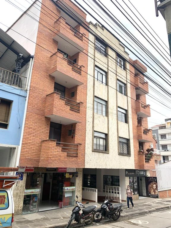 CARRERA 9 NO. 16-51 APARTAMENTO 501 BLOQUE 1 CONJUNTO RESIDENCIAL REMANSOS DE SANTA CRUZ BARRIO SAN ANTONIO 