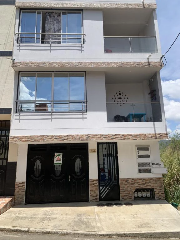 APARTAMENTO 401 BARRIO PORTO VELHO 