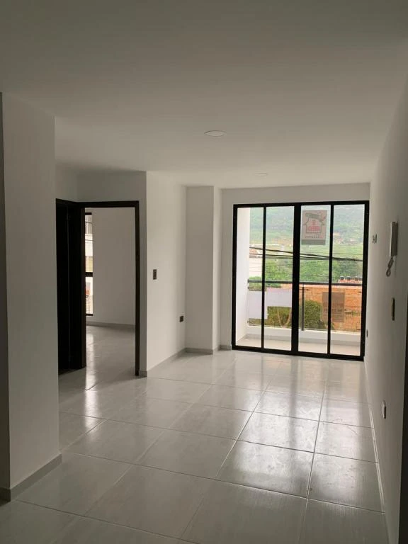 CARRERA 13 NO. 1A-15 APARTAMENTO 204 BARRIO TORRES DEL CASTILLO 