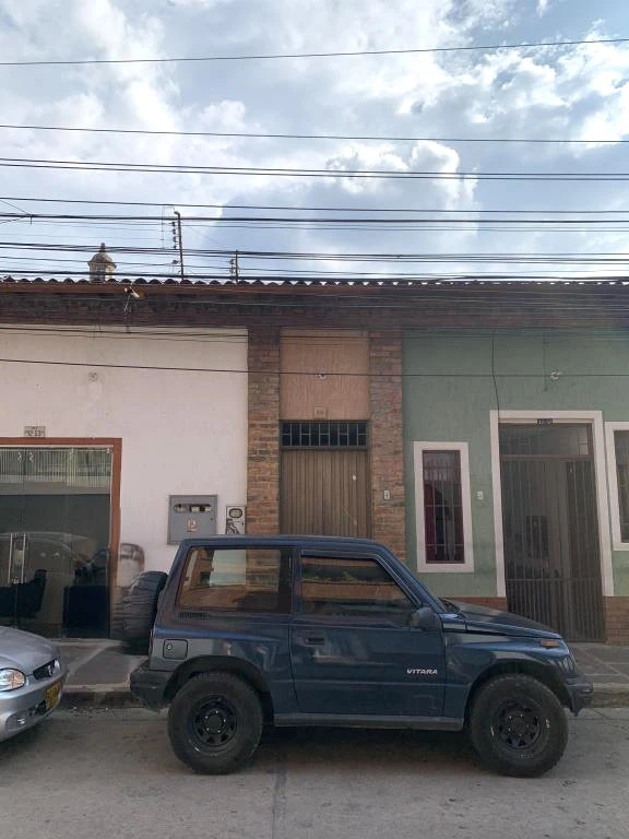 CARRERA 8 NO. 12-53 CASA BARRIO CENTRO 