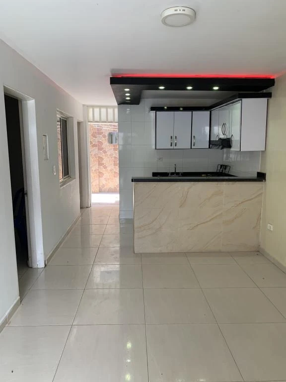 CALLE 28 NO. 5-23 PISO 1 BARRIO SIMON BOLIVAR 