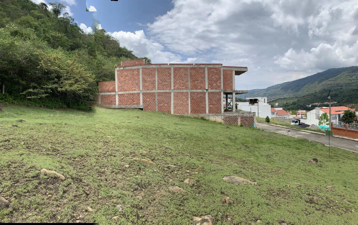 LOTE NO. 5 CONJUNTO RESIDENSIAL CERRADO CONDOMINIO BALCONES DEL BELLA ISLA 