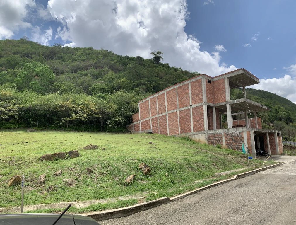 LOTE NO. 5 CONJUNTO RESIDENSIAL CERRADO CONDOMINIO BALCONES DEL BELLA ISLA 