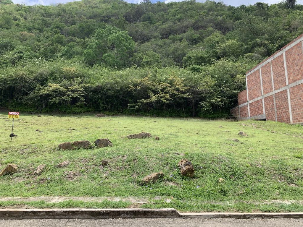 LOTE NO. 5 CONJUNTO RESIDENSIAL CERRADO CONDOMINIO BALCONES DEL BELLA ISLA 