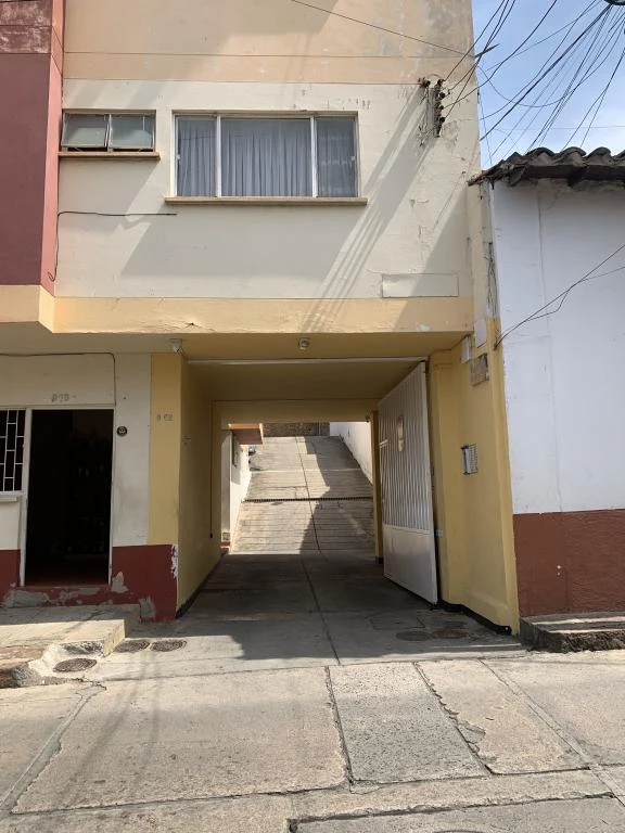 CARRERA 8 NO. 9-68 INTERIOR 1 APARTAMENTO PISO 1 CONJUNTO VILLA DEL FONCE BARRIO CENTRO