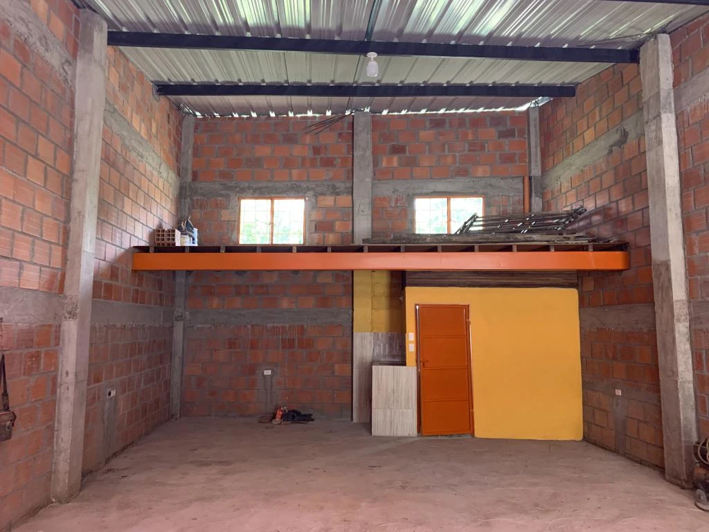 LOTE  NO. 37 TIERRERO LA FERIA