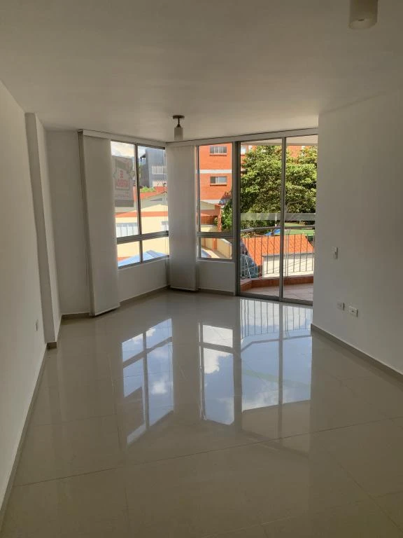 CARRERA 5 NO. 10-49 APARTAMENTO 304 TORRE D CONJUNTO ALTO DEL FONCE