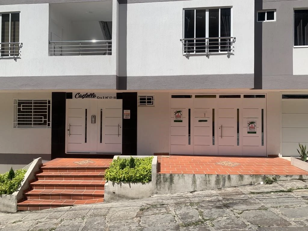 CARRERA 5 NO. 17-19 LOCAL NO.1  EDIFICIO CASTELLO BARRIO CARLOS MARTINEZ
