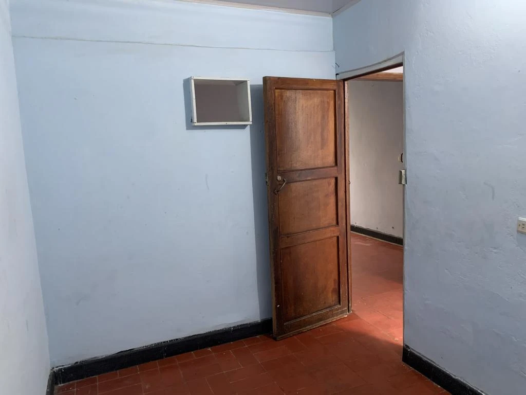 CALLE 19 NO. 8-12 CASA BARRIO EL VERGEL 