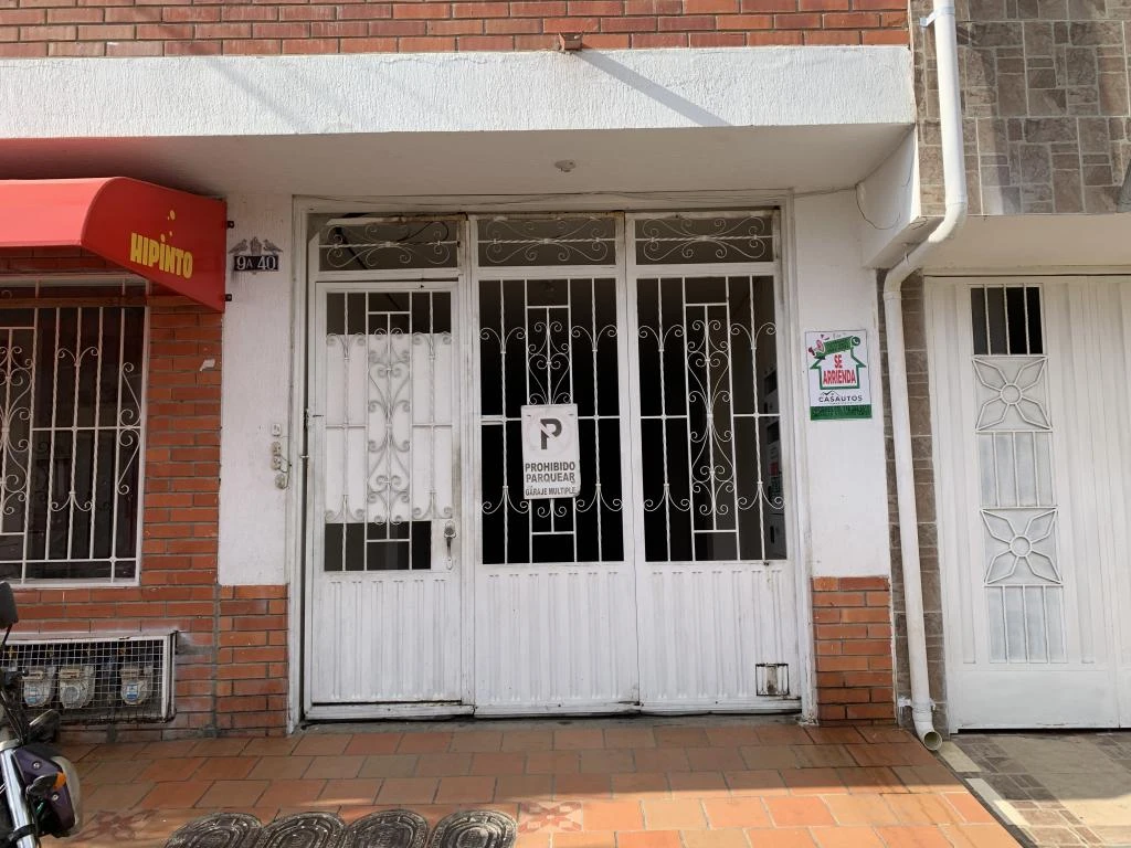 CARRERA 6 NO. 9A-40 APARTAMENTO PISO 3 BARRIO SAN JUAN DE DIOS 