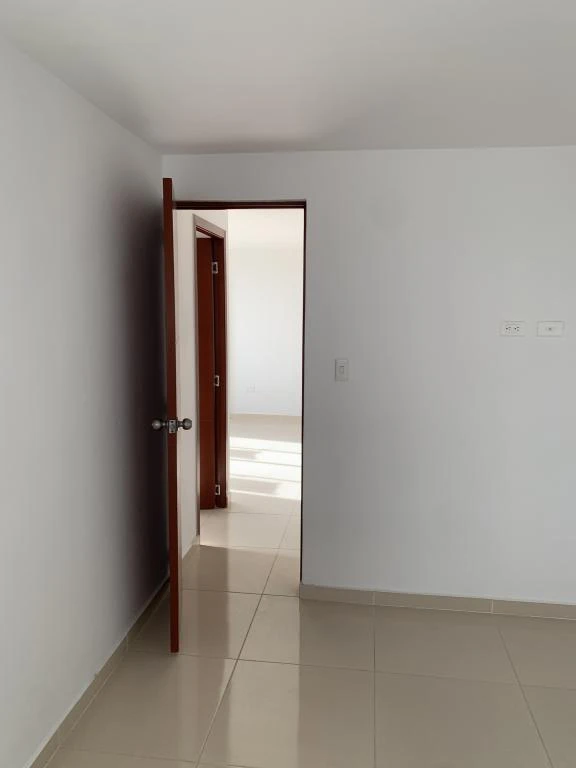 CARRERA 14 NO. 35-14 APARTAMENTO 507 EDIFICIO TENERIFE BARRIO LA ISLA 
