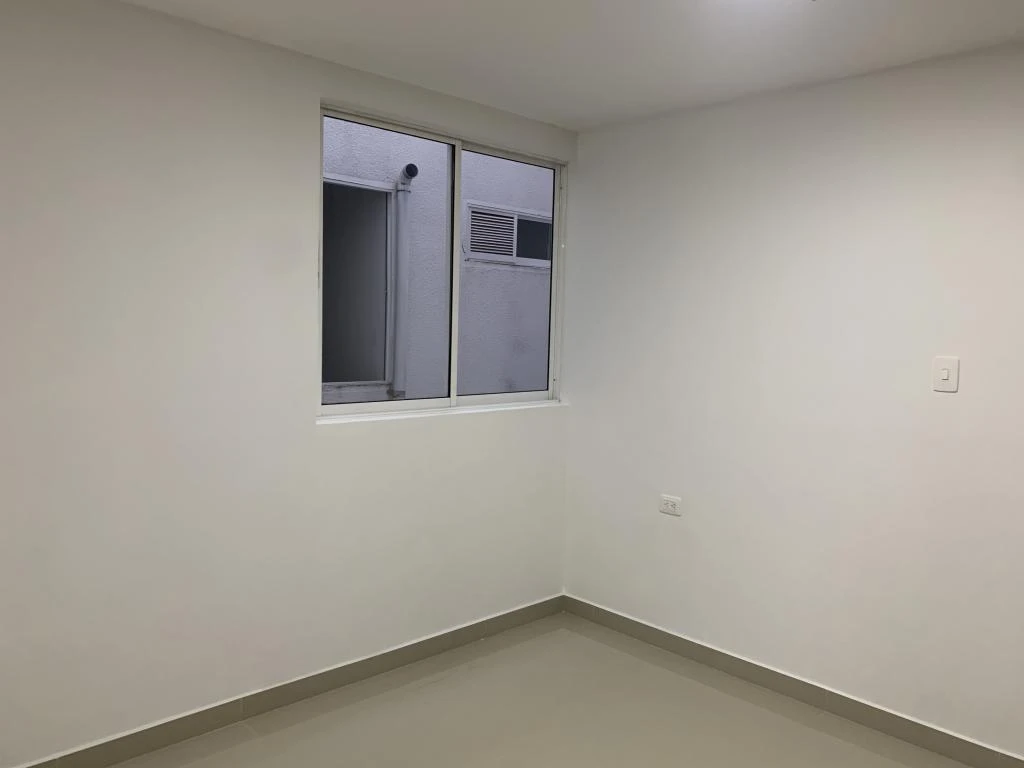 CALLE 10 NO. 9-48 APARTAMENTO 302 EDIFICIO ALICIA B. CENTRO