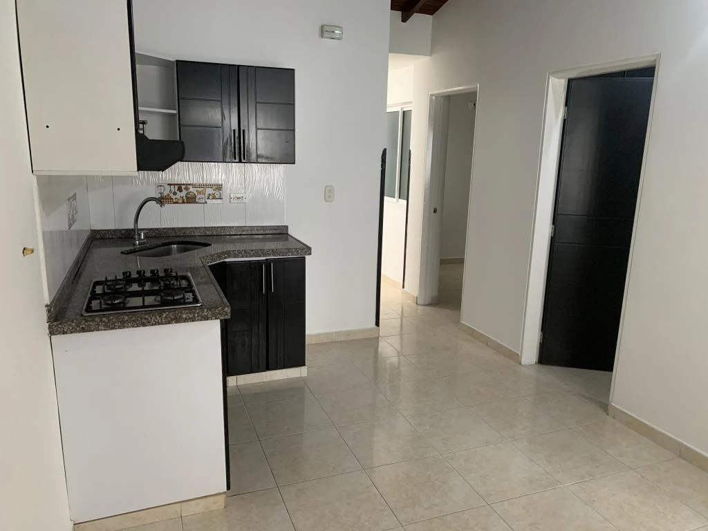  CARRERA 4 NO. 21A-09 APARTAMENTO 301 EDIFICIO TREBOL BARRIO SANTA CATALINA 
