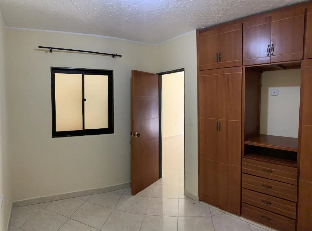 CALLE 1 SUR NO. 12-71 APTO 201 EDIFICIO CORZO ZAMBRANO BARRIO LA FLORESTA