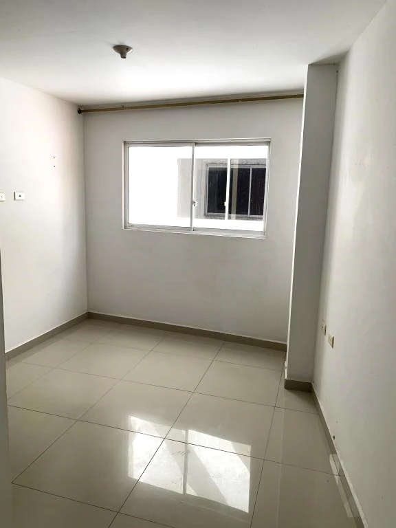 APARTAMENTO 402 EDIFICIO SILVIA CRISTINA BARRIO SAN CARLOS