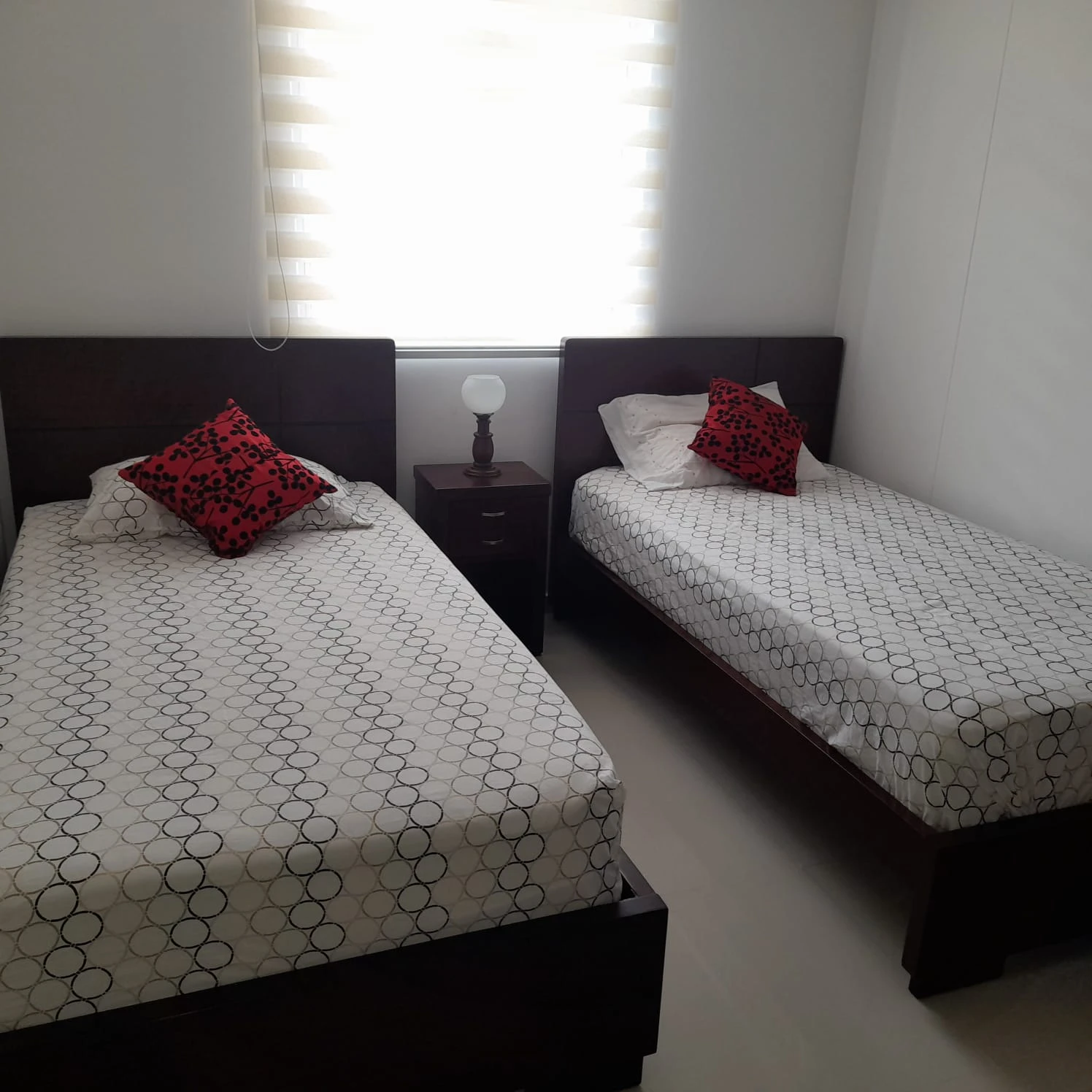 CARRERA 5 NO. 10-49 APARTMENTO 402 TORRE G CONJUNTO ALTOS DEL FONCE