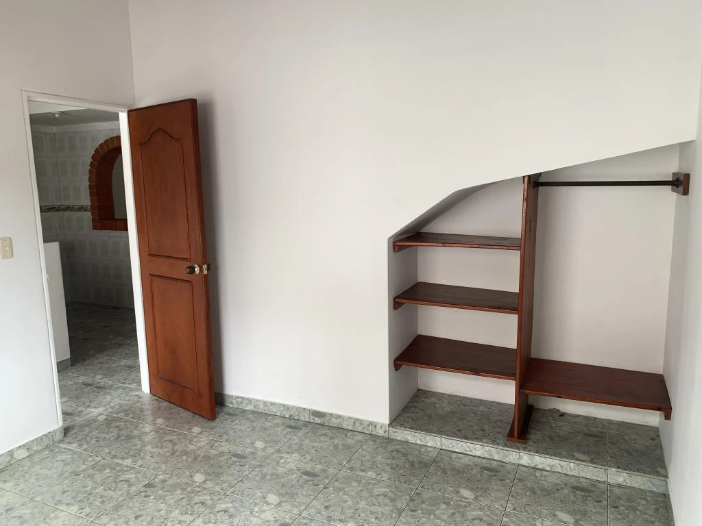 CARRERA 18 NO. 15-66 APARTAMENTO 301 BARRIO VILLA OLIMPICA