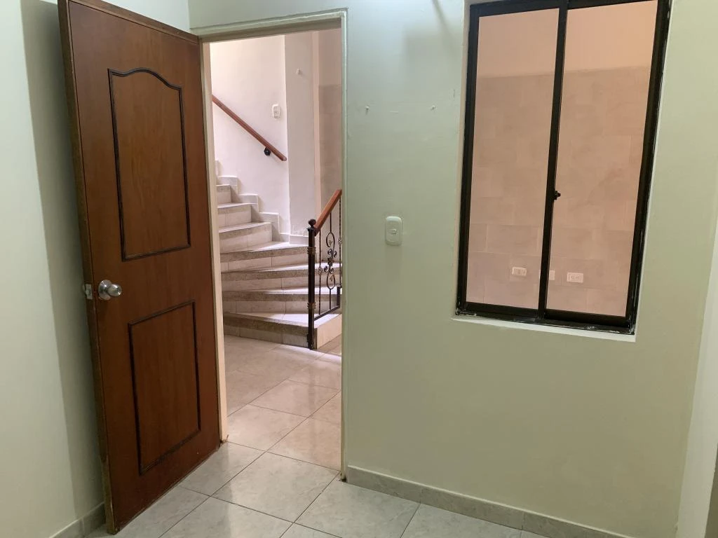 CALLE 18 NO. 8A-07 APARTAMENTO 101 EDIFICIO CRISTINA BARRIO PUENTE LA MAGDALENA