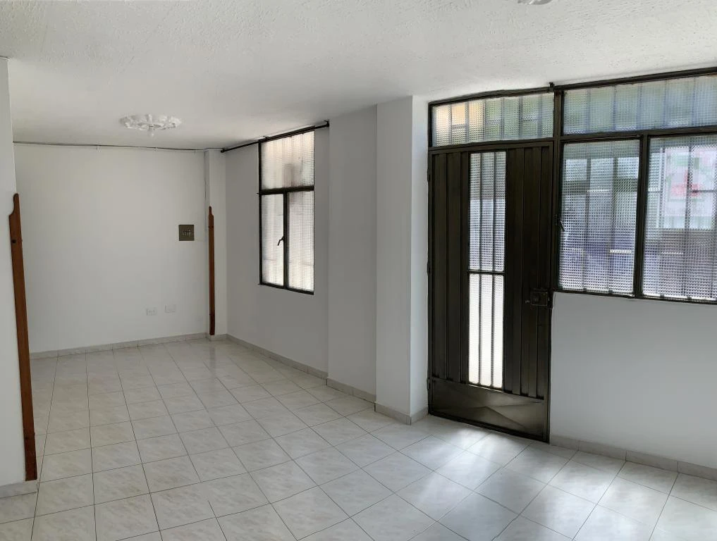 CARRERA 4 NO. 13-31 APARTAMENTO PRIMER PISO BARRIO SAN CARLOS