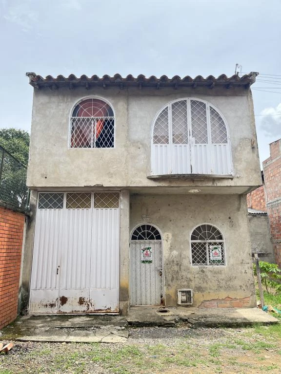 CASA BARRIO JOSE ANTONIO GALAN II ETAPA