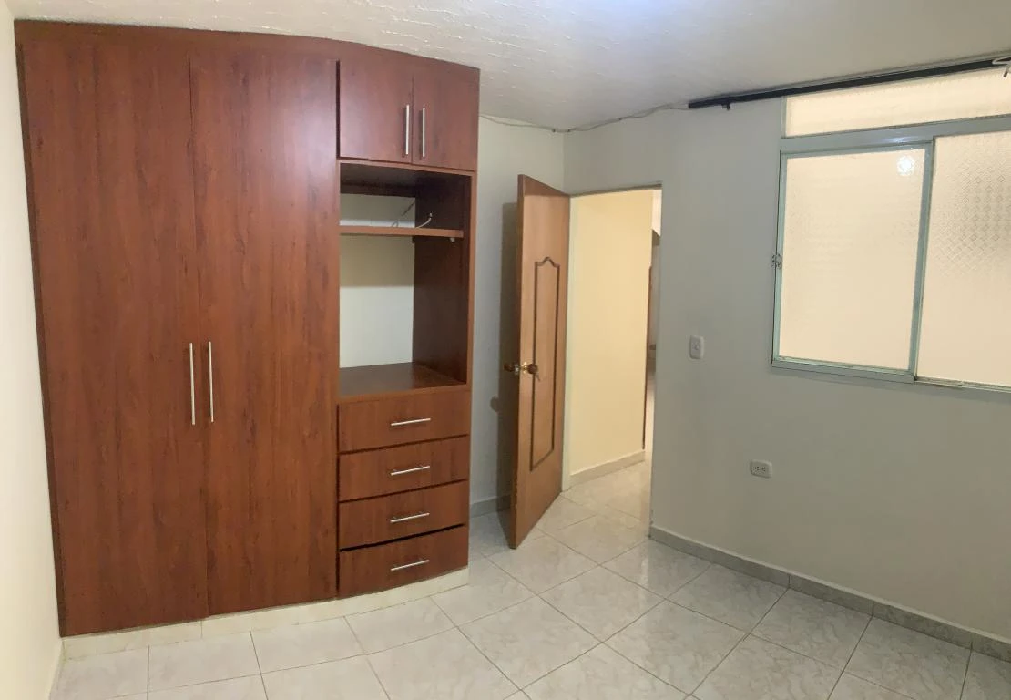 CALLE 3 SUR NO. 12-50 APARTAMENTO 201 BARRIO LA FLORESTA 