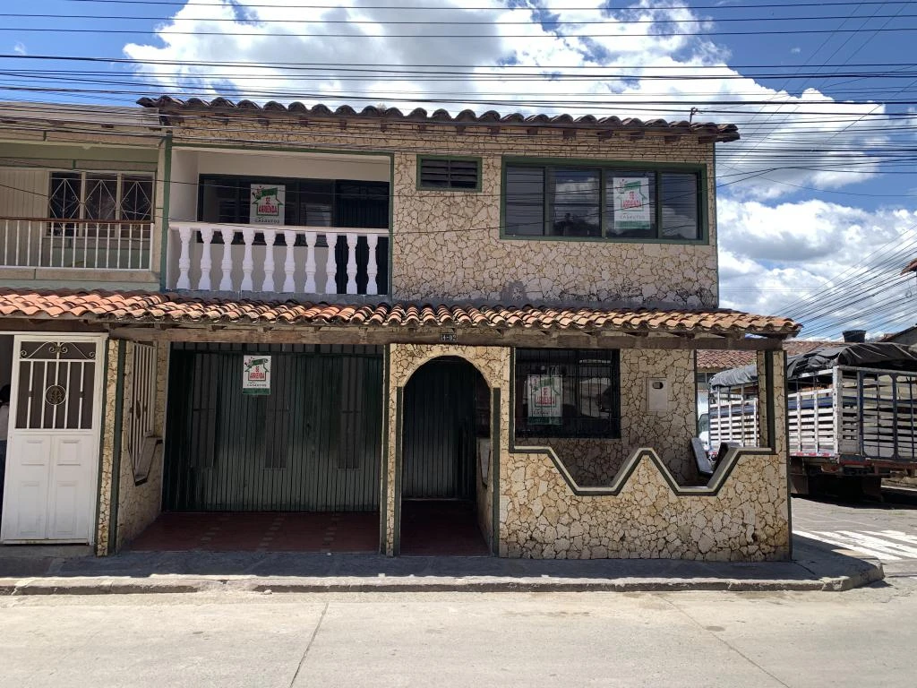 CARRERA 18 NO. 14-02/06 CASA NO. 10 MANZ D URBANIZACION LOS ROSALES 