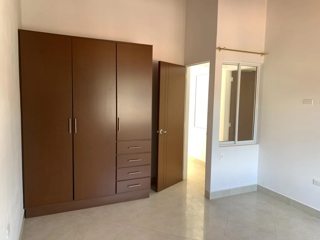 CARRERA 13C NO. 31A-46 APARTAMENTO 602 EDIFICIO LOPEZ BARRIO VILLA EDDY