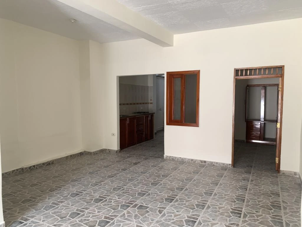 APARTAMENTO 101 EDIFICIO MURILLO BARRIO PLAVO VI