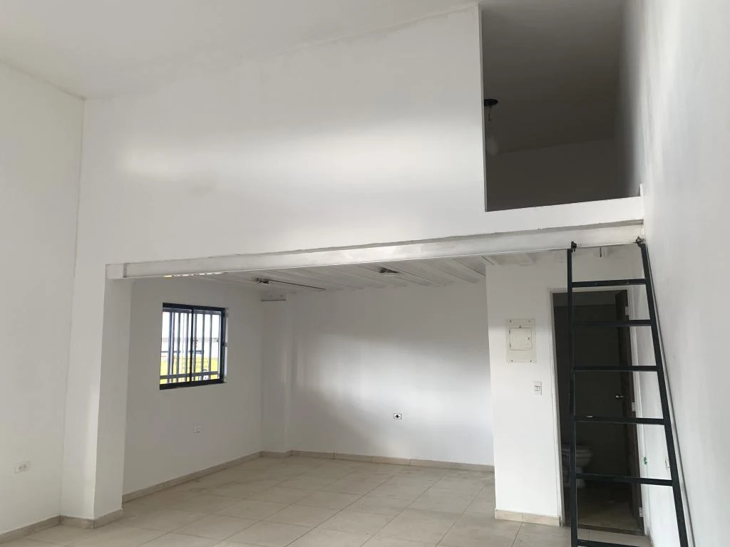 CARRERA 15 NO. 23-69 LOCAL ESQUINERO BARRIO SAN MARTIN FRENTE AL POLIDEPORTIVO