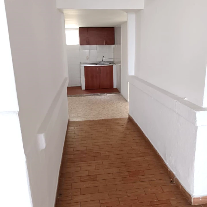 CARRERA 8 NO. 8-27 APARTAMENTO PISO 3 BARRIO CENTRO CIUDAD FLORIDABLANCA 