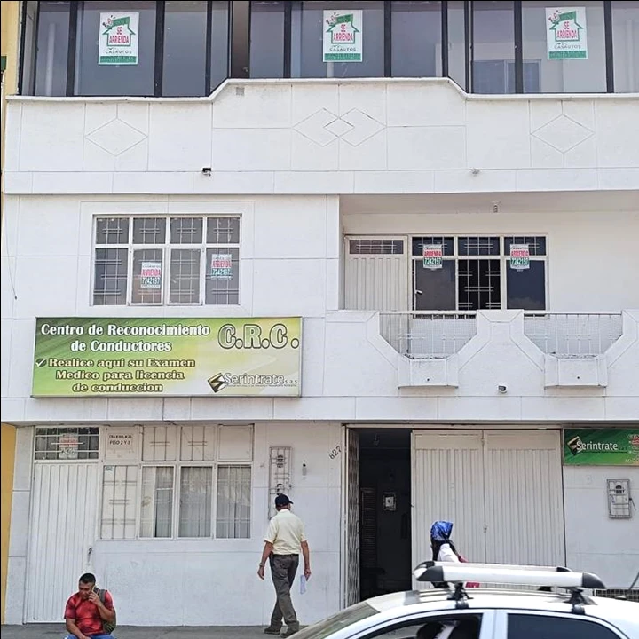 CARRERA 8 NO. 8-27 APARTAMENTO PISO 3 BARRIO CENTRO CIUDAD FLORIDABLANCA 