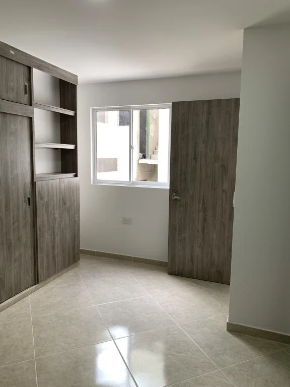 CALLE 2A NO. 12B-44 APARTAMENTO 401 EDIFICIO LA GRATITUD BARRIO BELLA ISLA