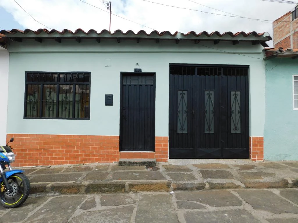 CASA BARRIO PABLO VI