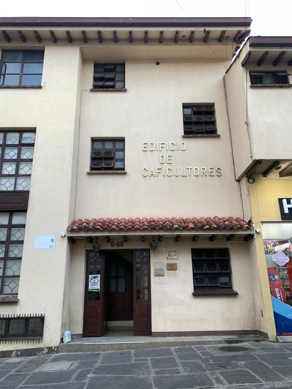CALLE 11 NO. 9-80 OFICINA 206 EDIFICIO DE CAFICULTORES BARRIO CENTRO