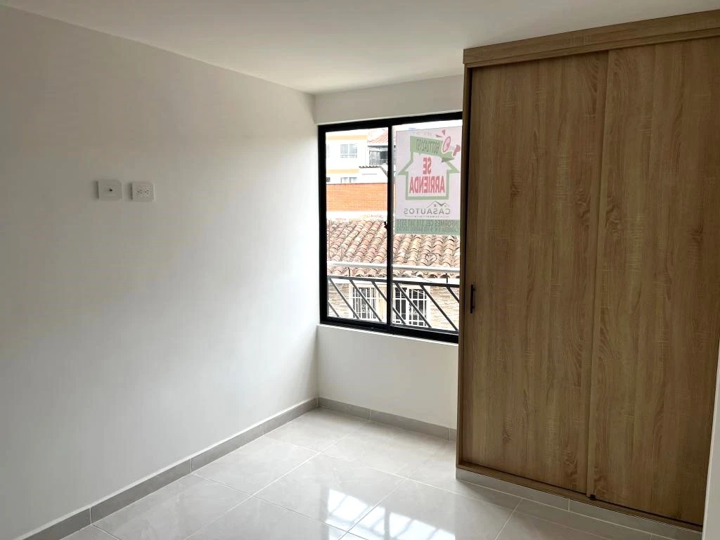 CALLE 5 NO. 12-27 EDIFICIO TORRE FENIX 2 APARTAMENTO 201 BARRIO TORRES DEL CASTILLO