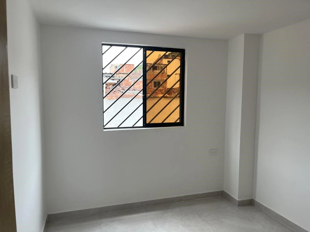 CALLE 5 NO. 12-27 EDIFICIO TORRE FENIX 2 APARTAMENTO 201 BARRIO TORRES DEL CASTILLO