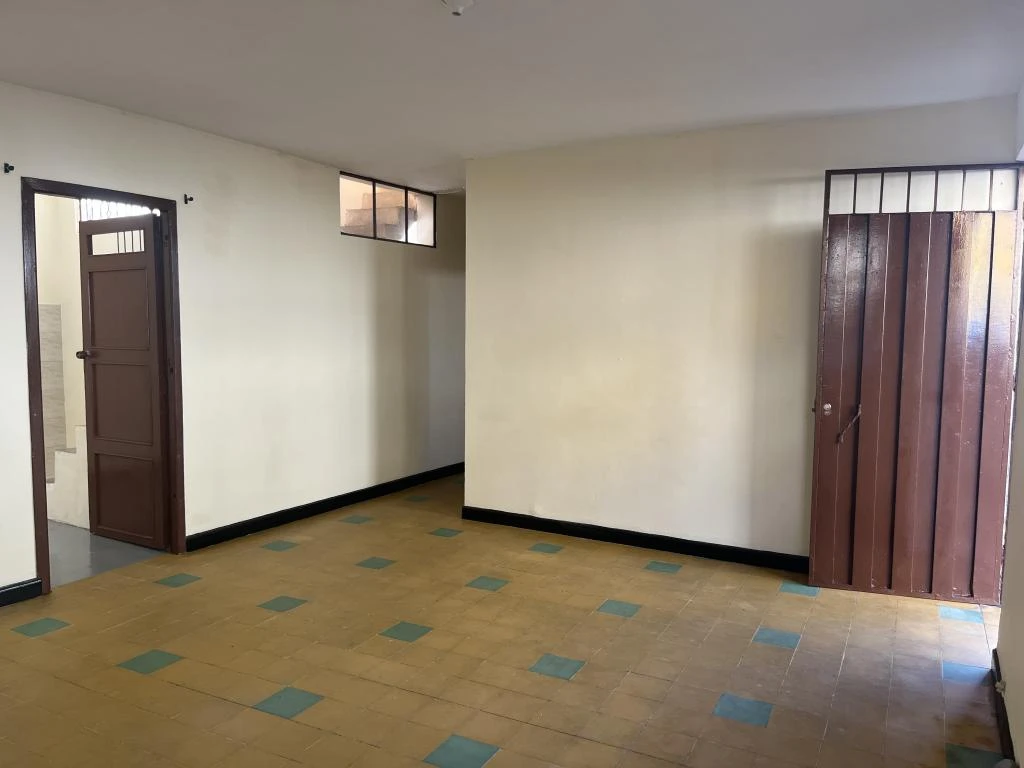 CARRERA 7 NO. 10-63 APARTAMENTO PISO 1 BARRIO CENTRO