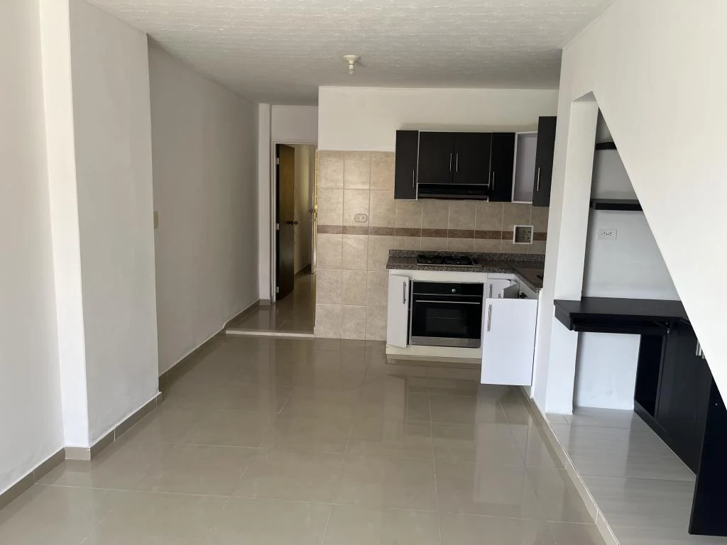 CALLE 2D NO. 12B- 21 APARTA-ESTUDIO 101 BARRIO BELLA ISLA