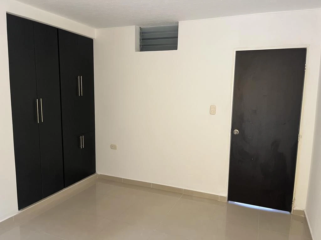 CALLE 2D NO. 12B- 21 APARTA-ESTUDIO 101 BARRIO BELLA ISLA