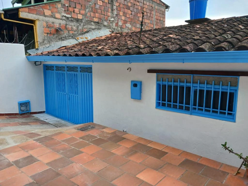 FINCA SOLEDAD VEREDA BEJARANAS BAJO