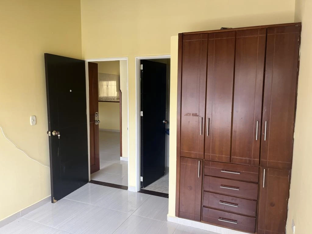 CALLE 8 SUR NO. 12-115 APARTAMENTO 301 BARRIO PORTO VELHO